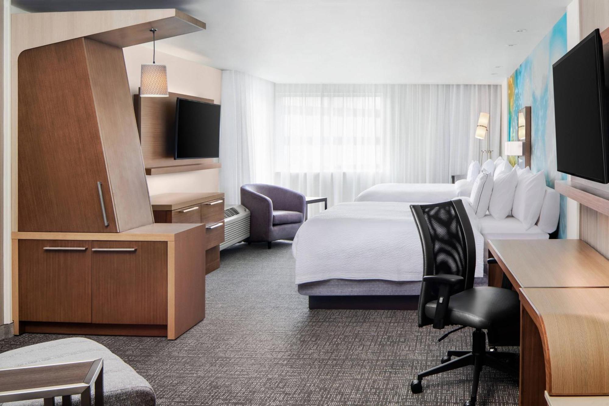 Hotel Courtyard By Marriott Fairfield