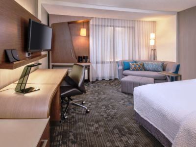 Hotel Courtyard By Marriott Fairfield